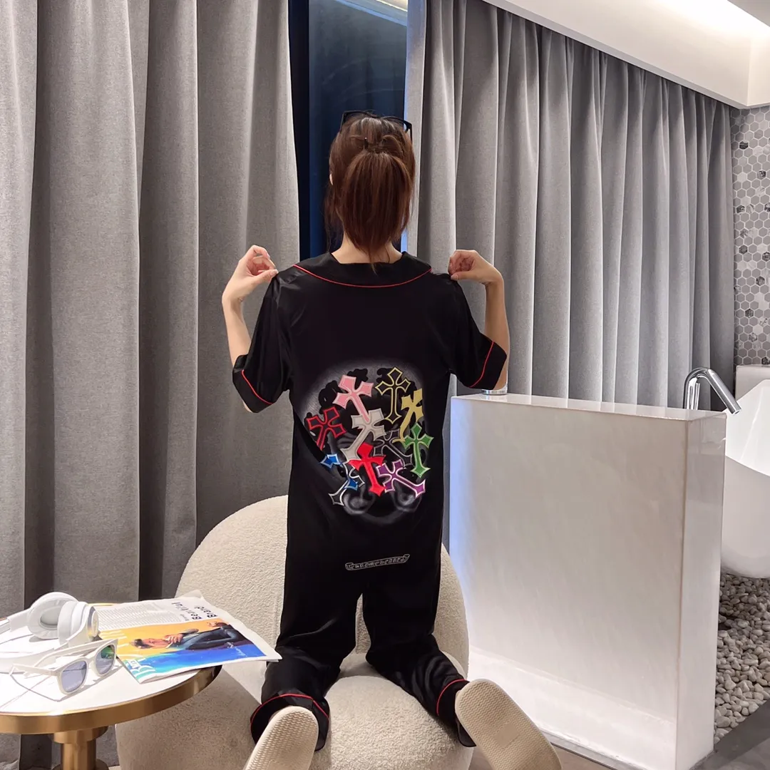 🅿️360 2024 CHROME HEARTS home wear, high-definition Korean silk fabric, skin-friendly, soft and comfortable, couple model M～XXXL